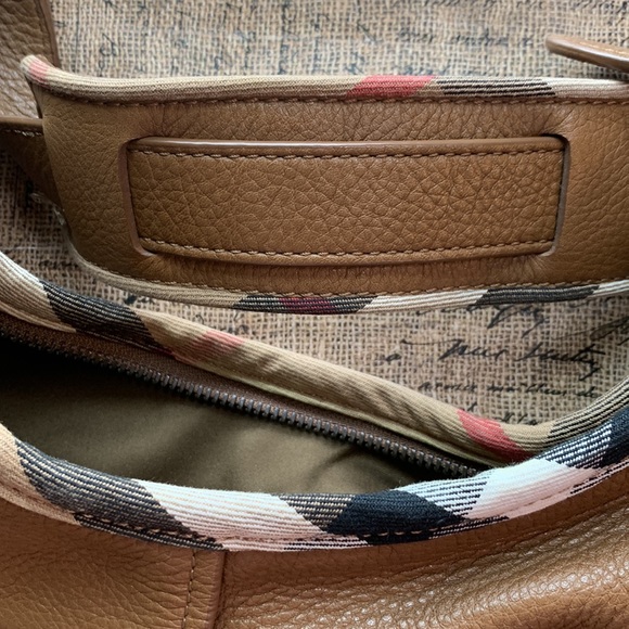 Authentic Burberry leather hobo bag. Used, but only worn 2x. No storage bag. - Picture 7 of 13
